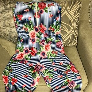 Beautiful New jumpsuit XL